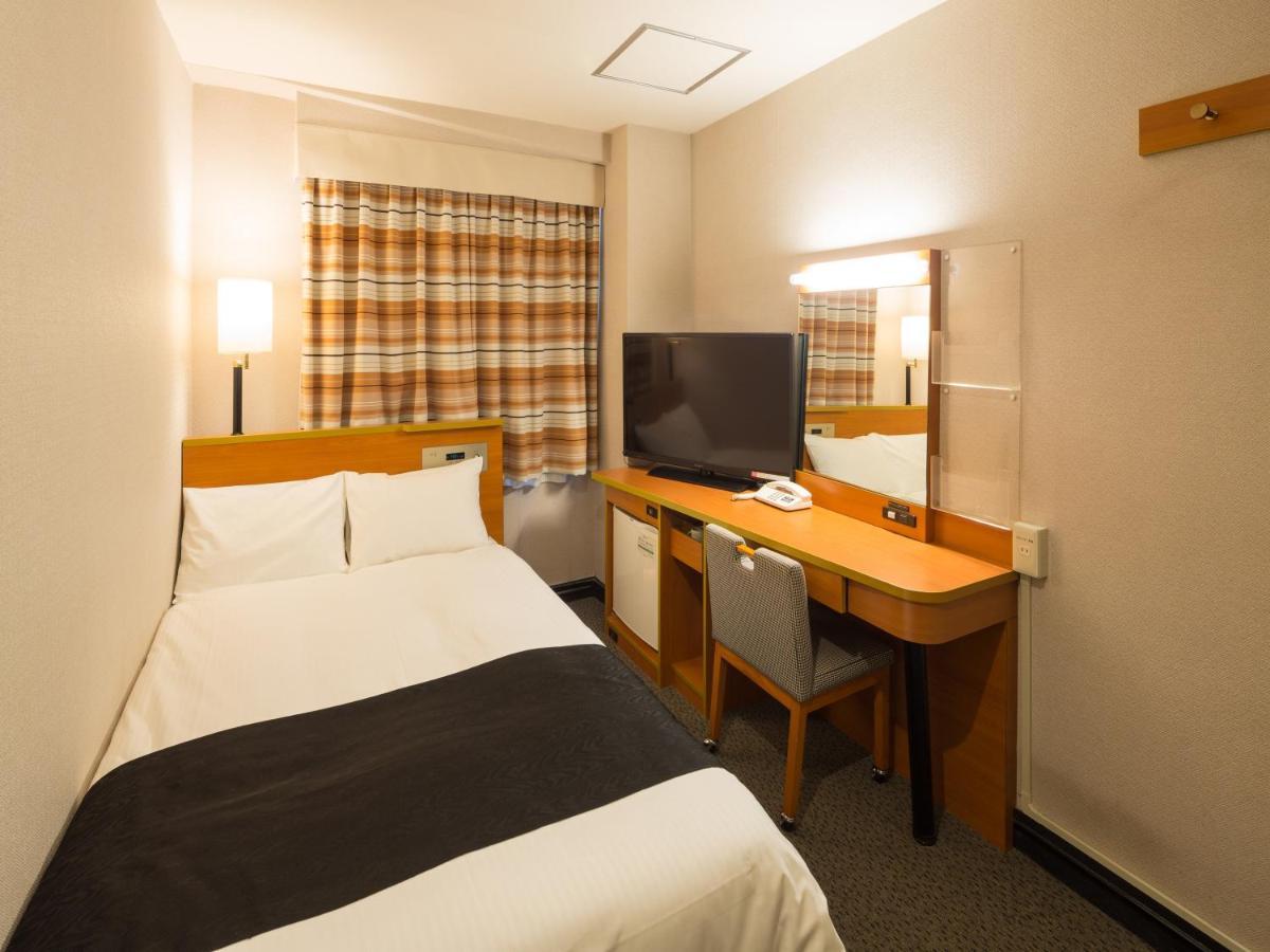 โรงแรม โรงแรมอะป้า นีงาตะ-ฮิกาชินะกะโดริ 3*