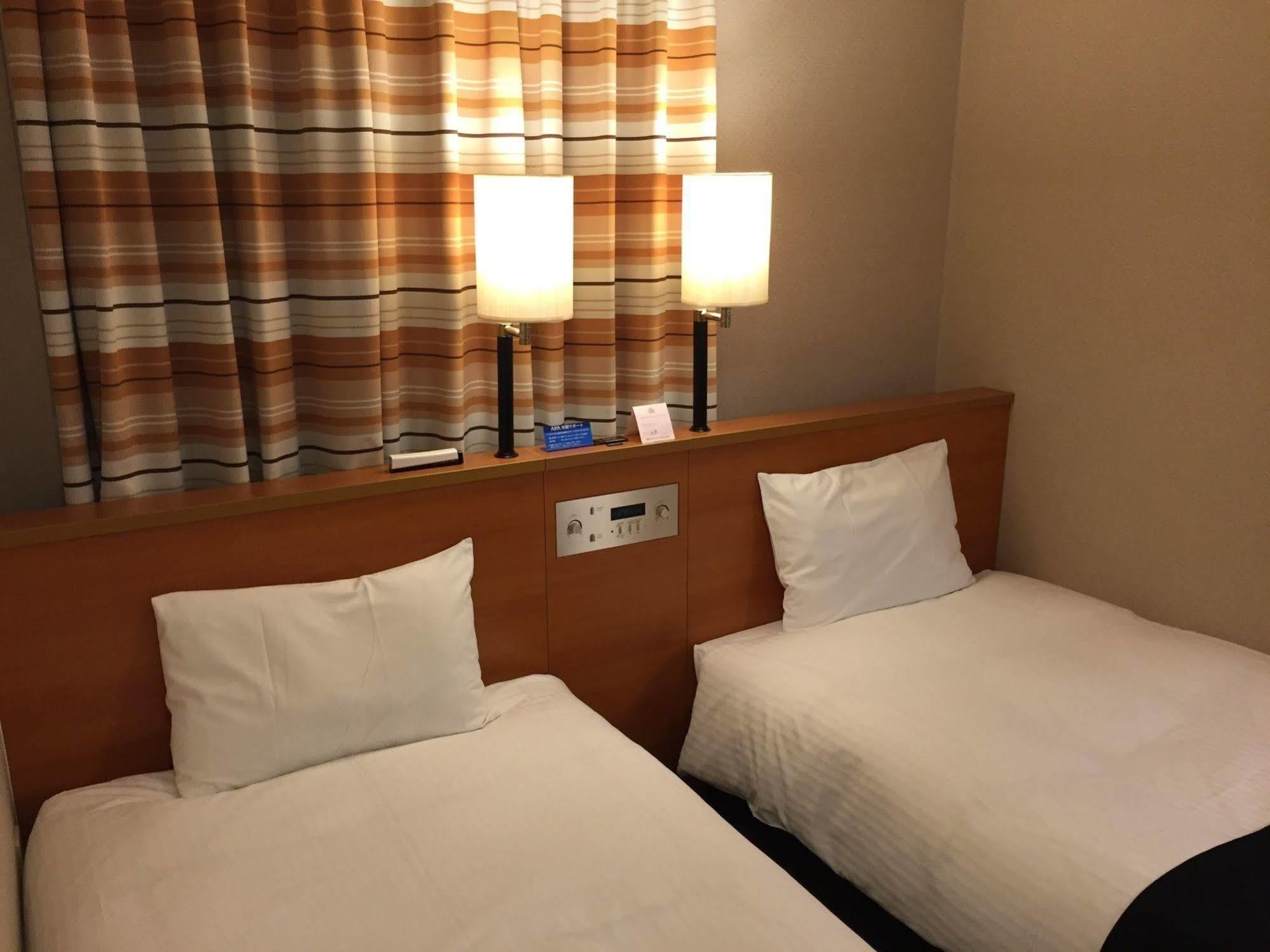 โรงแรม โรงแรมอะป้า นีงาตะ-ฮิกาชินะกะโดริ 3*